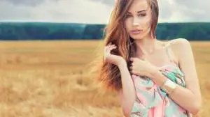 HE Department Store Shelf-Pull Women's Dresses & Suits Lots